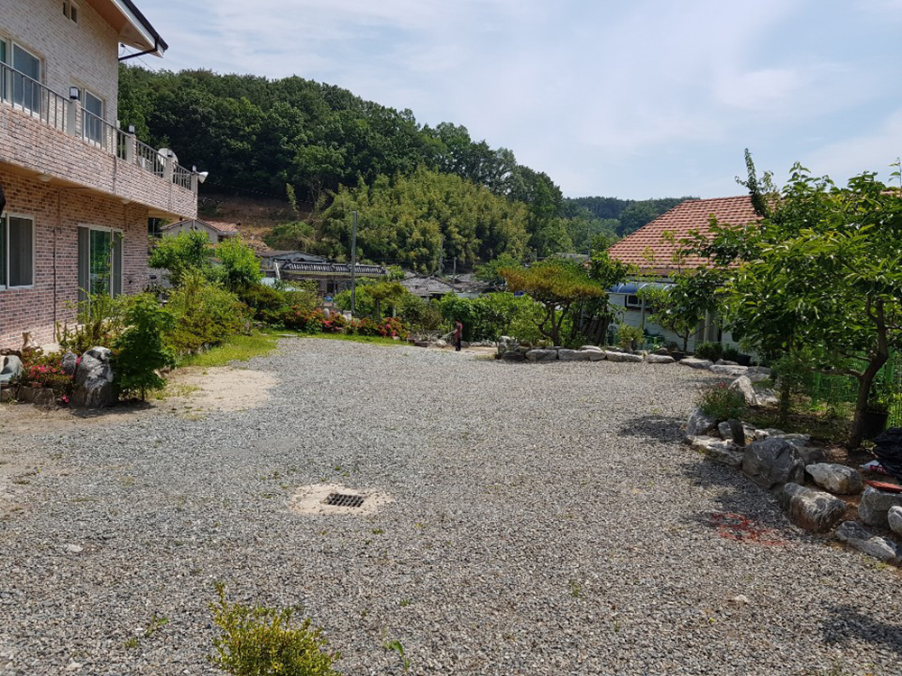 기장펜션 기장민박 용소늘푸른펜션 마당